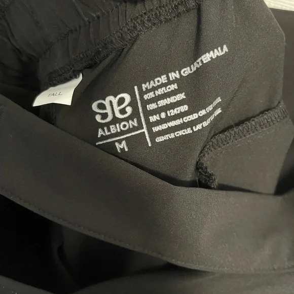 NWOT Albion Fit Black Classic Overall Jumpsuit - Picture 14 of 15